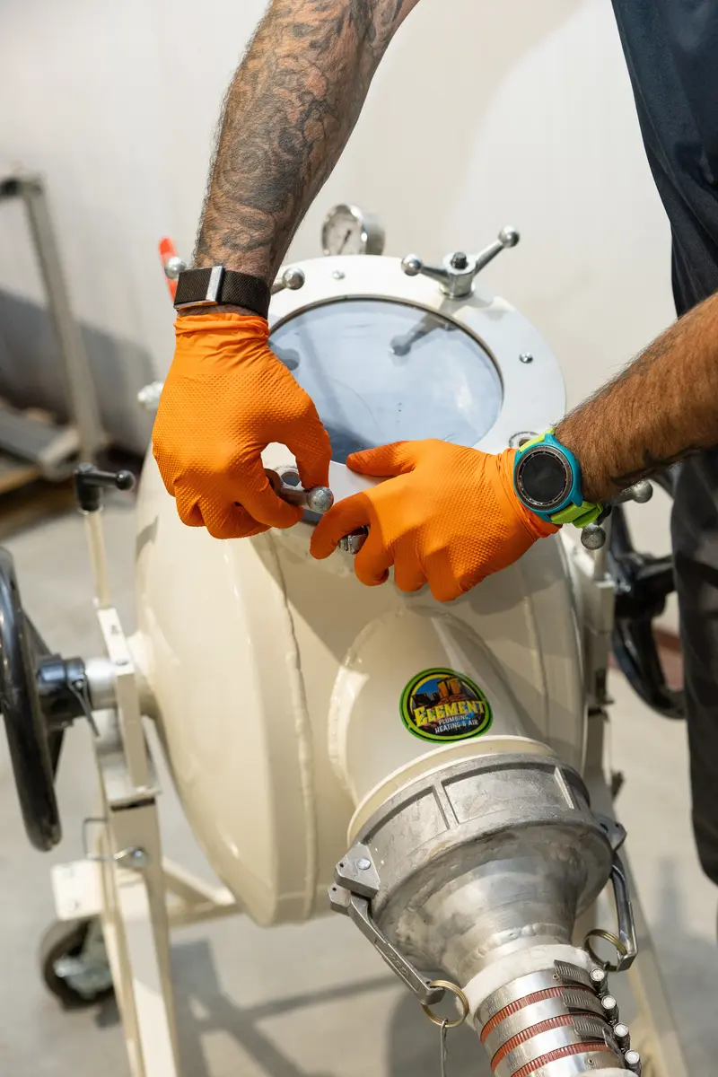 Replacing a filter in a large filter housing in St. George, UT